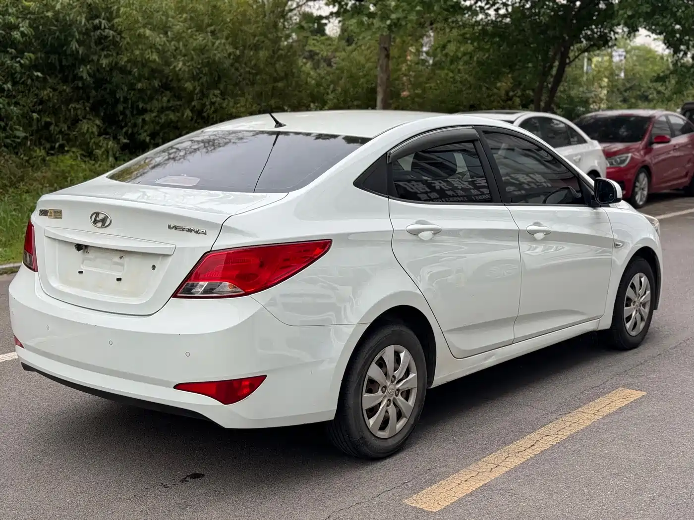 Hyundai Verna 2014 1.4L Manual Smart GLS фото 9