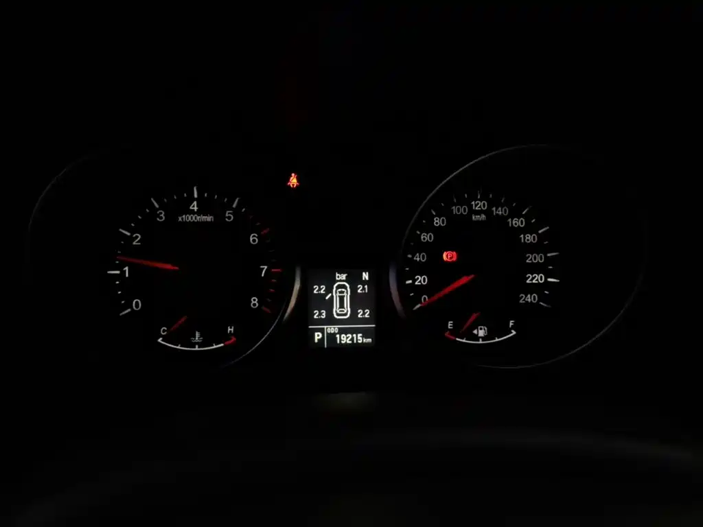 Photo 12 - Haval M6