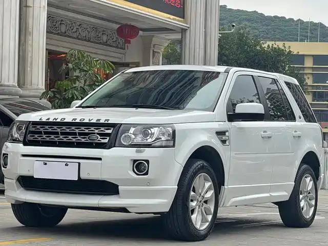 Land Rover Freelander 2 2014 2.0T Si4 HSE Gasoline Edition