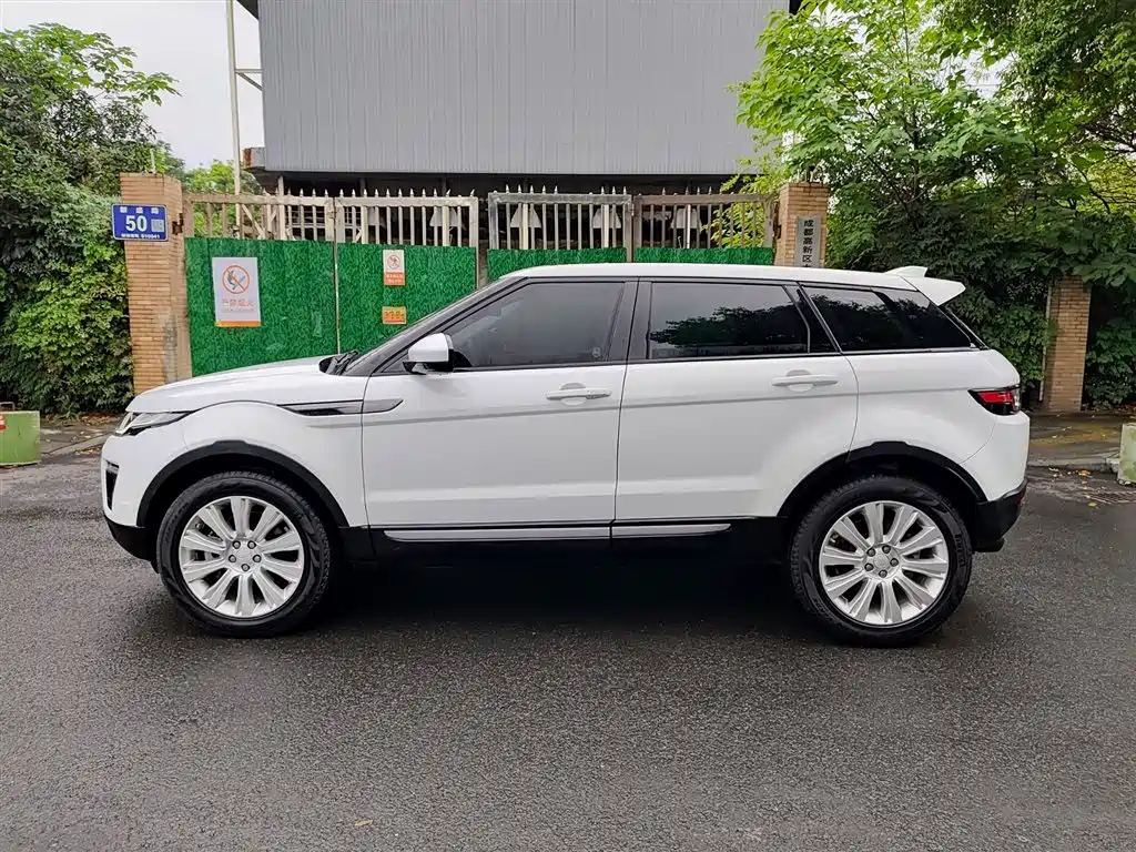 Land Rover Range Rover Evoque 2018 240PS SE Smart Edition фото 3
