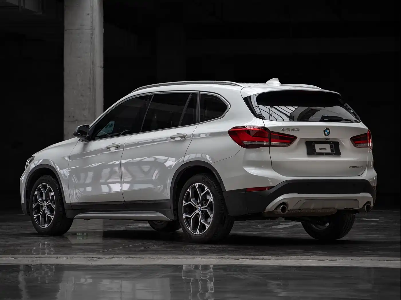 BMW X1 2022 sDrive20Li Fashion фото 8