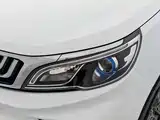 Фото 20 - Geely Vision X3