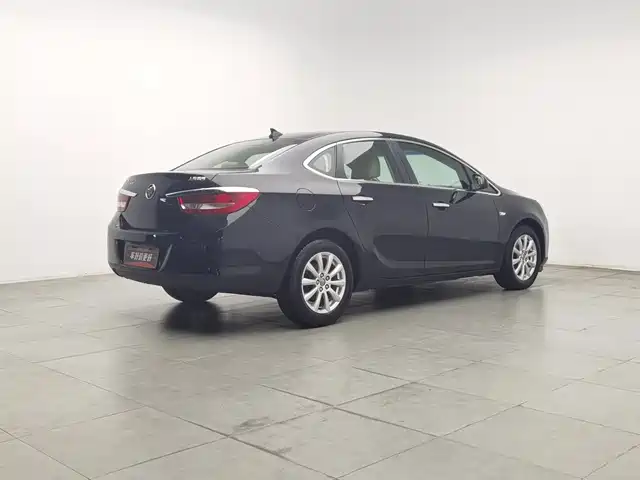 Buick Excelle 2013 Model GT 1.6L Manual Progressive — фото 2