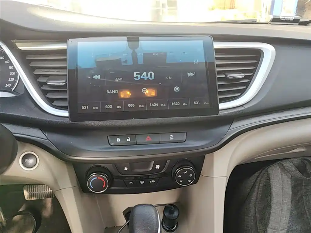 Buick Excelle 2017 15N Automatic Elite фото 13