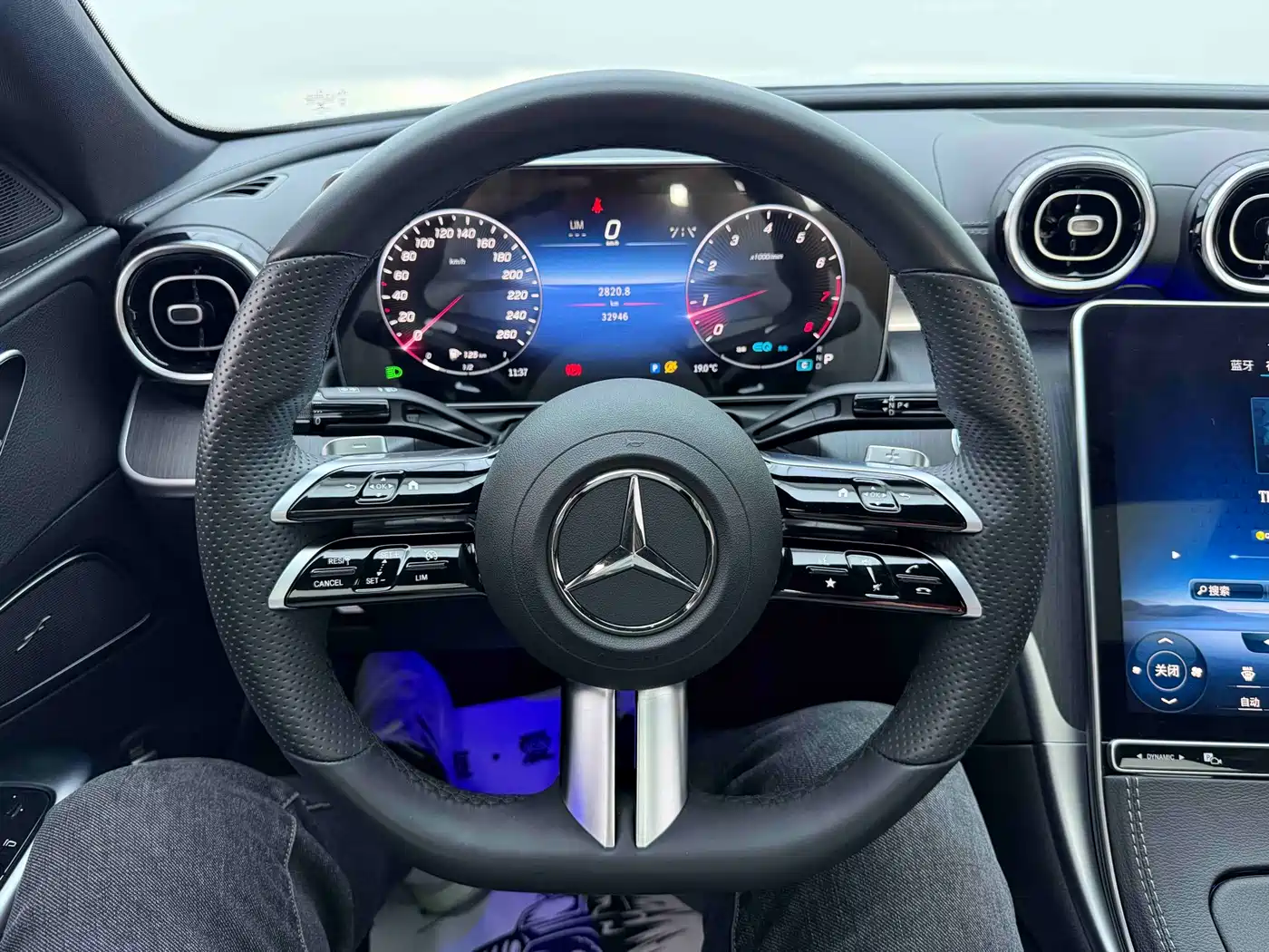 MERCEDES-BENZ C CLASS
