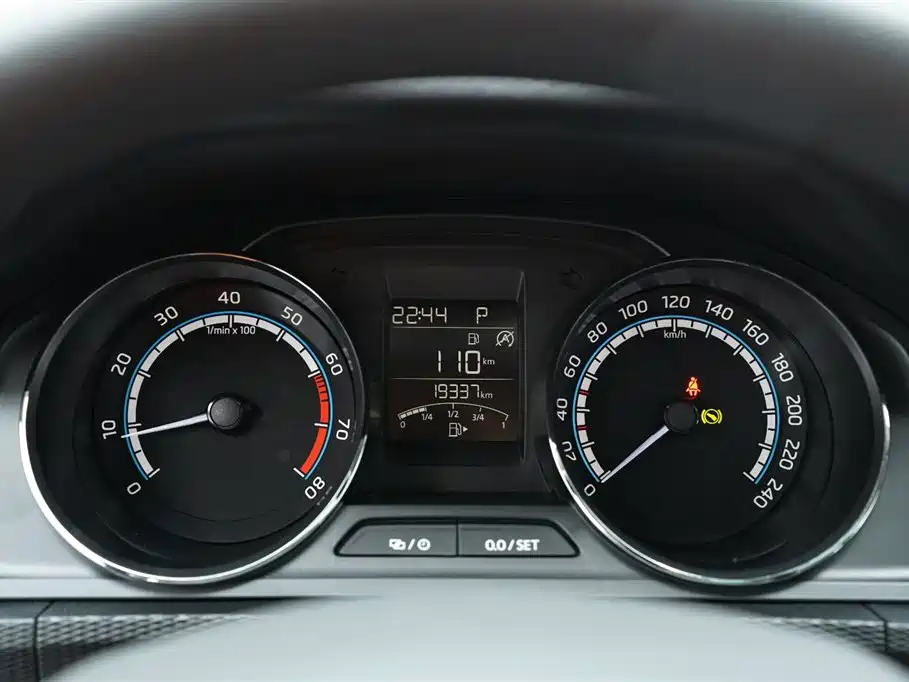 Škoda Kamiq 2023 Facelift 1.5L Auto Comfort Edition фото 32
