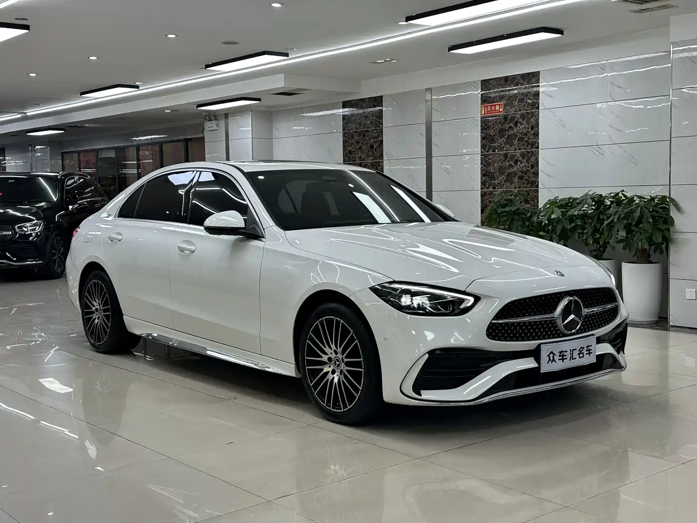 Mercedes-Benz C-Class 2023 C 200 L Sport фото 3