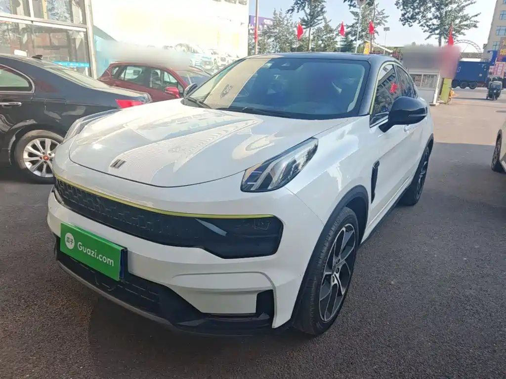 Lynk & Co 05 2022 2022 2.0TD 2WD Shine Halo