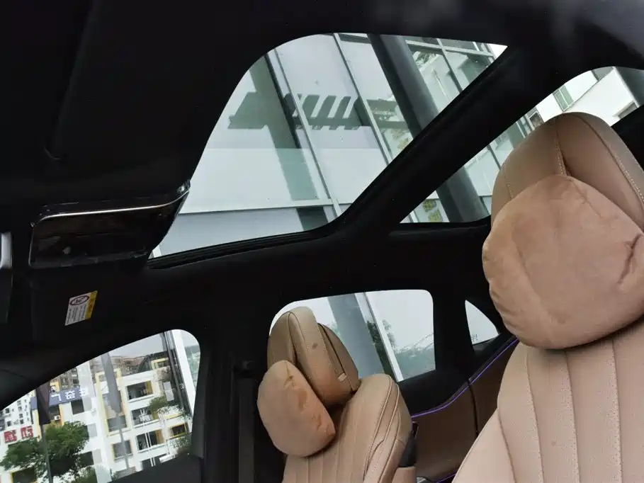 Mercedes-Benz E-Class, миниатюра 15