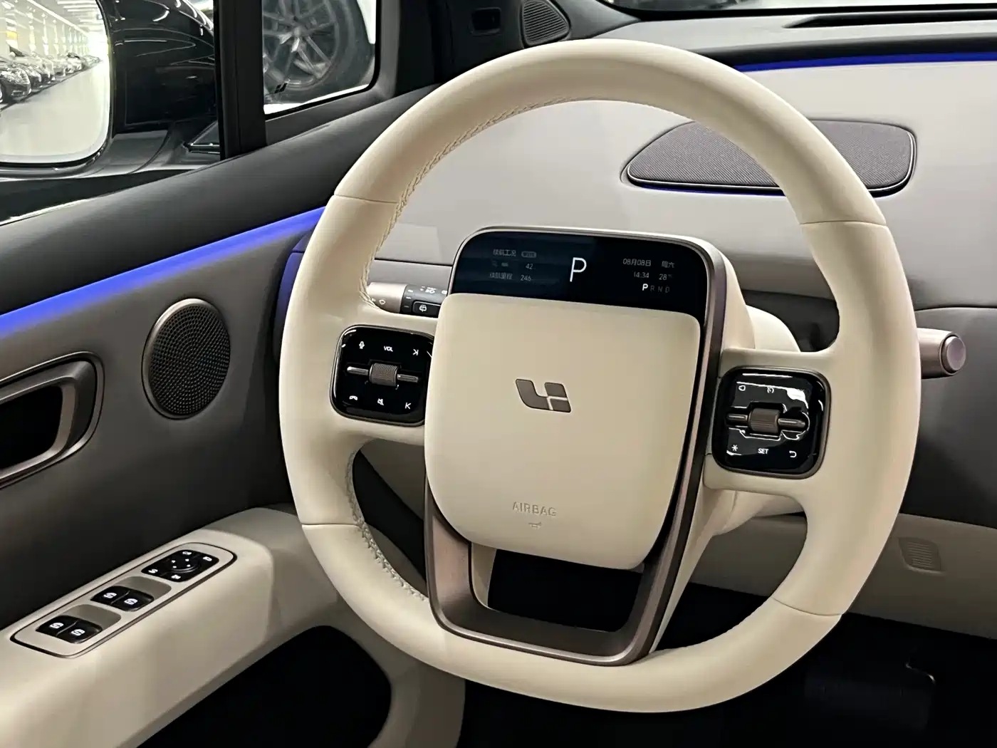 Li Auto i6 2026 2025 2WD Base Model