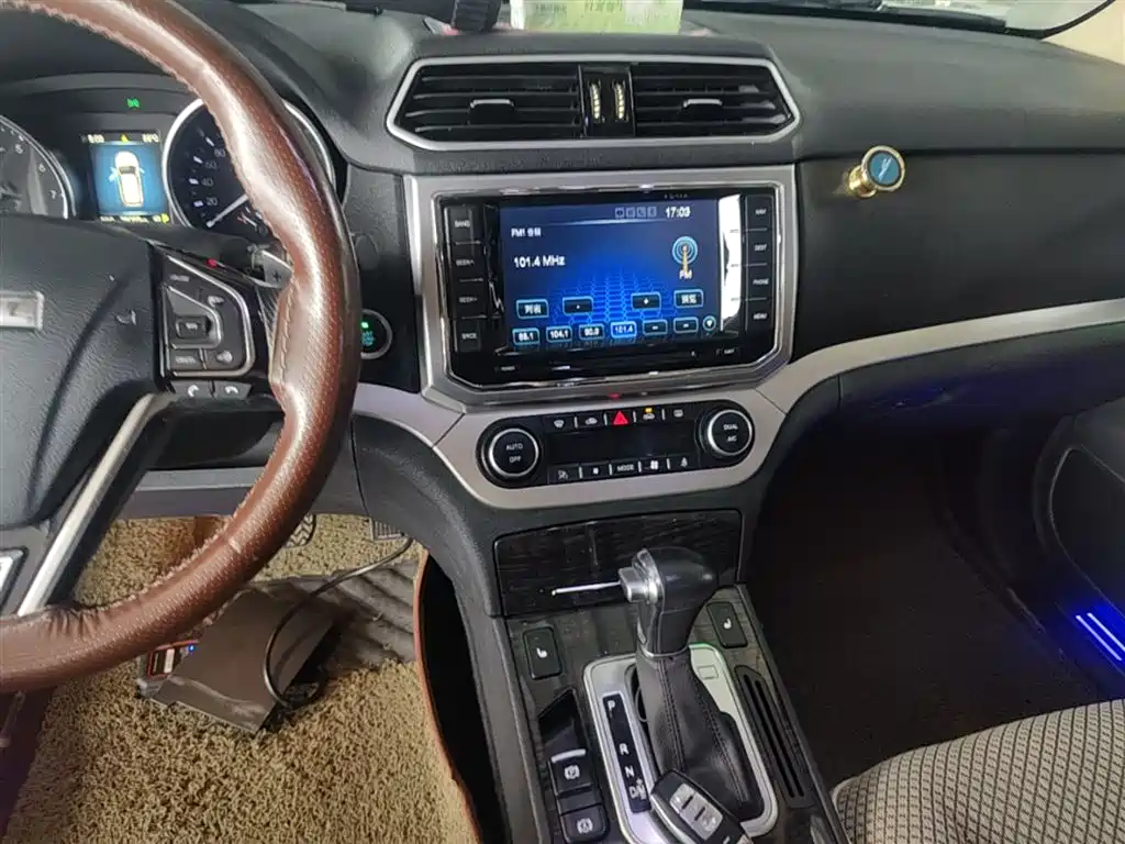 Haval H6 Coupe 2015 Blue Label 2.0T 2WD Premium фото 13
