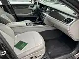 صورة 11 - Hyundai Genesis