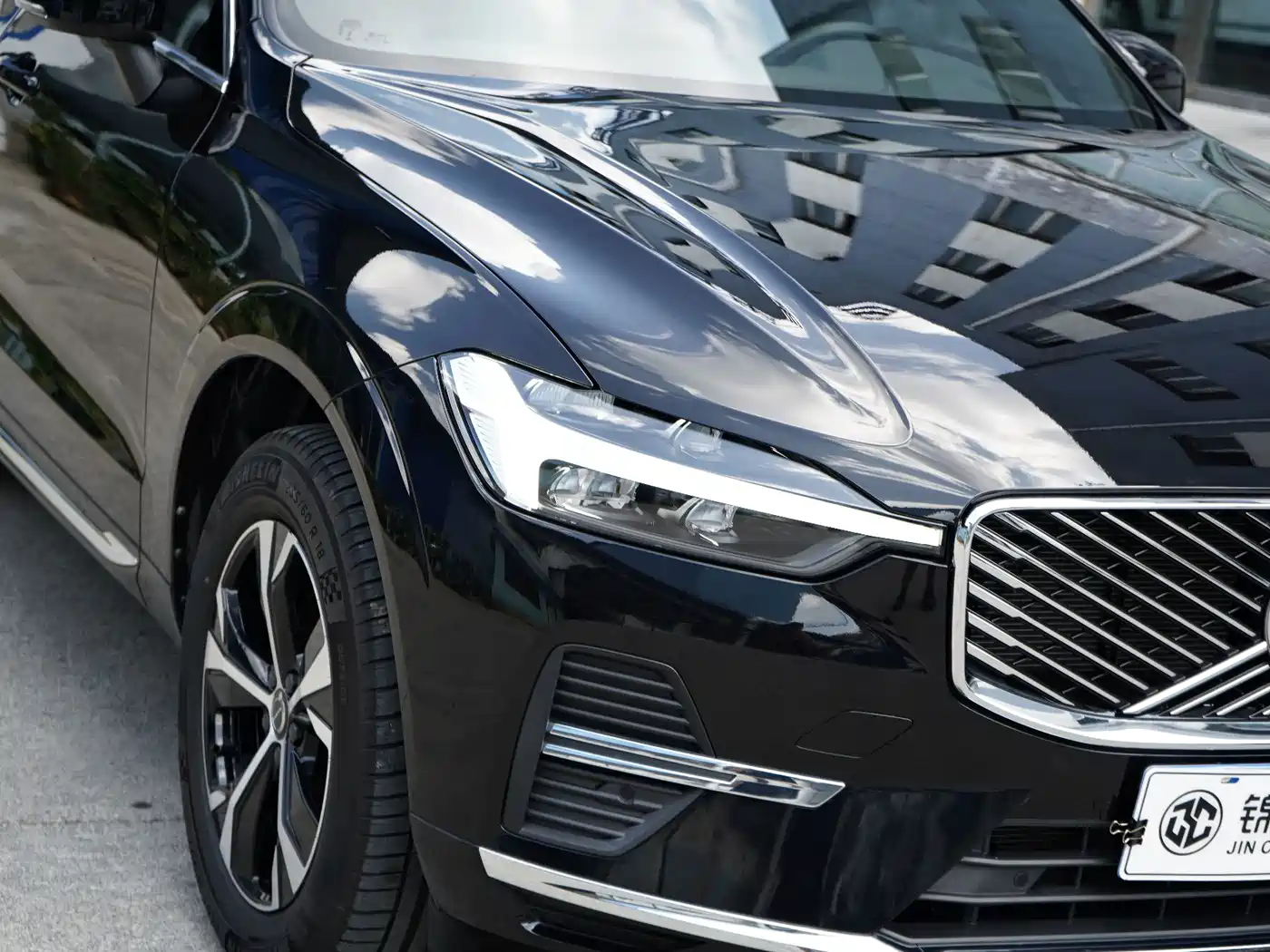 Volvo XC60 2025 2026 Model B5 AWD Smart Elite Luxury