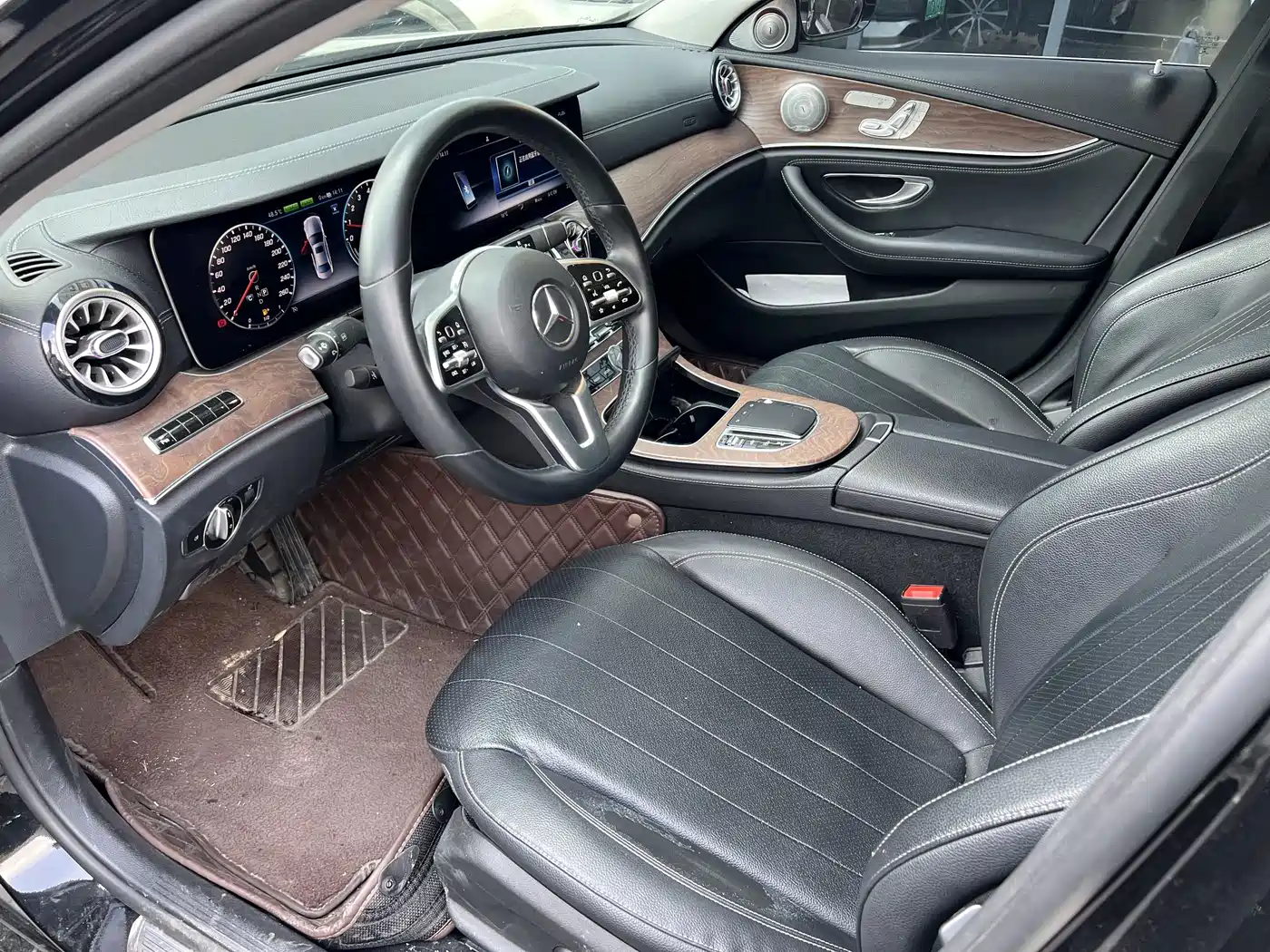 Mercedes-Benz E-Class New Energy 2020 E 300 e L фото 6