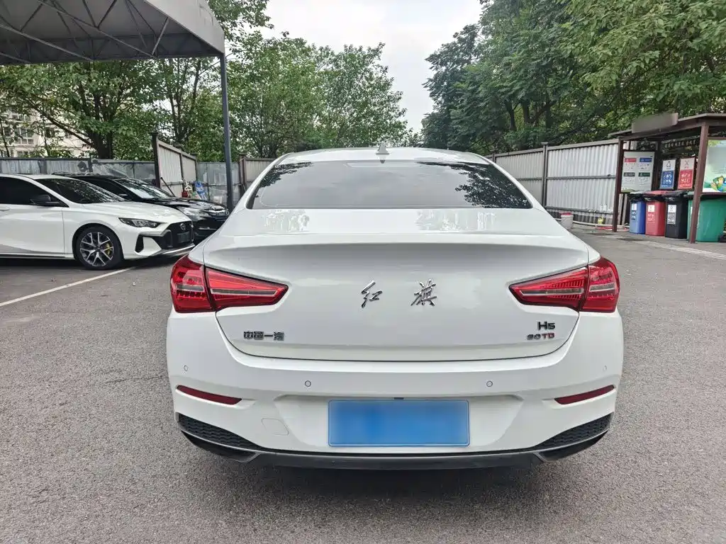 Hongqi H5 2019 2019 30TD Smart Connect Rhythm Edition