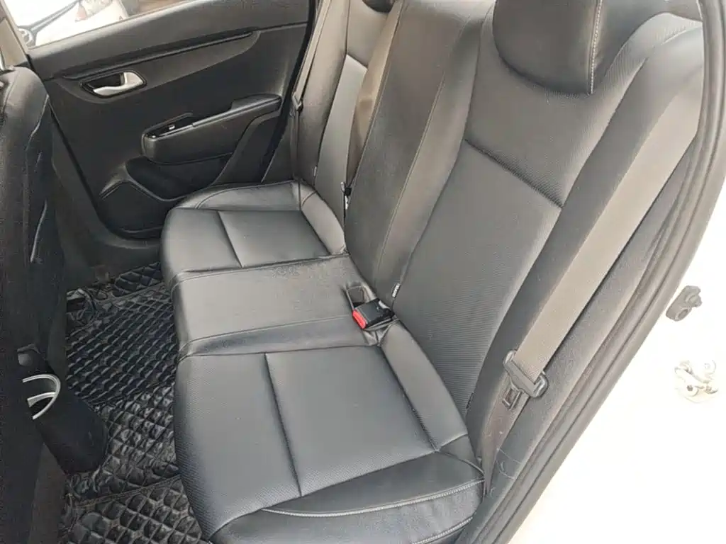 Kia K2 2018 2017 Sedan 1.4L MT 15th Anniversary Special Edition GLS