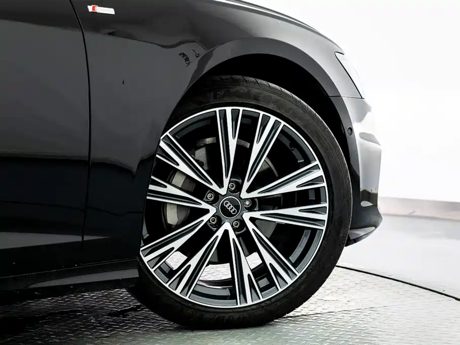 Audi A6L 2023 45 TFSI Premium Selection Dynamic фото 21