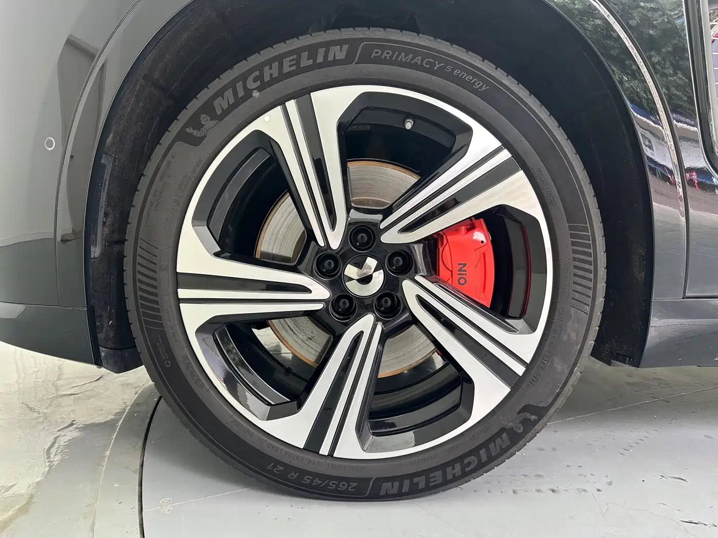 NIO ES8 2025 2025 Model 6-Seat Executive Luxury Edition