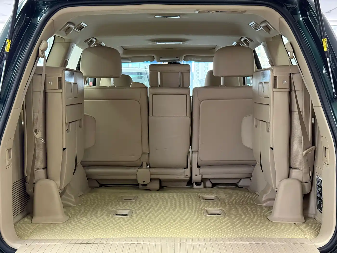 Toyota Land Cruiser 2012 4.0L Automatic VX фото 16