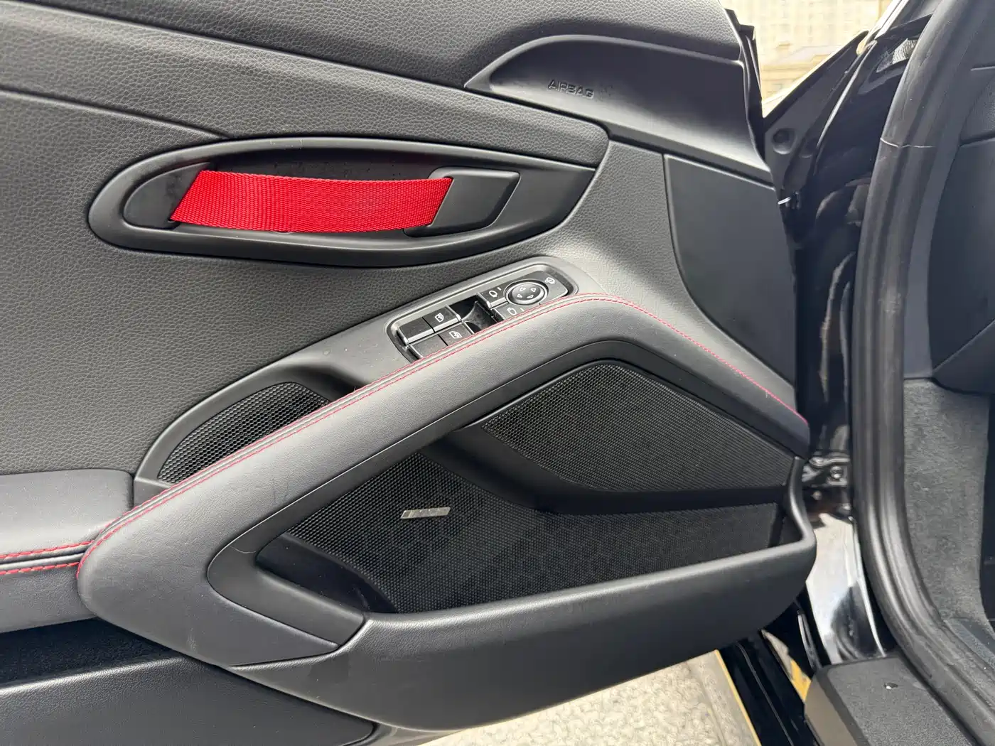 Porsche 718 2019 Cayman T 2.0T фото 11