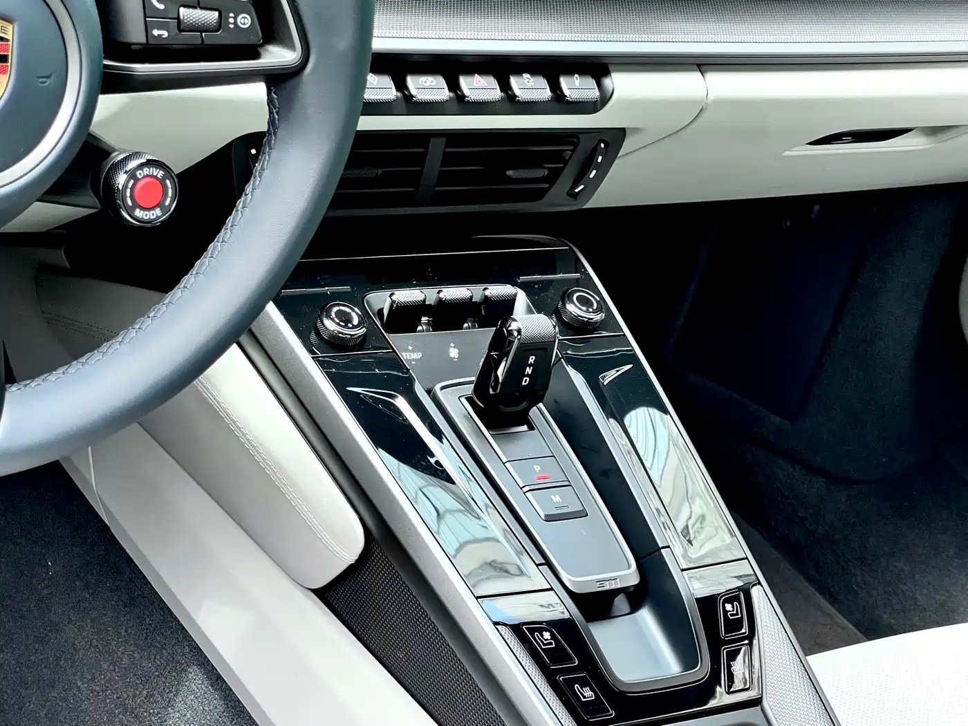 Porsche 911 2025 Carrera 3.0T фото 12