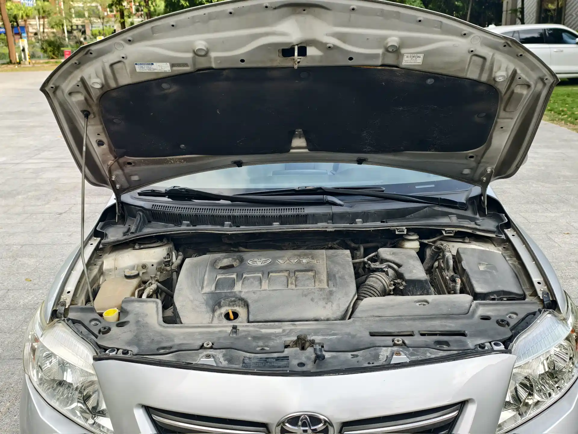Photo 14 - Toyota Corolla