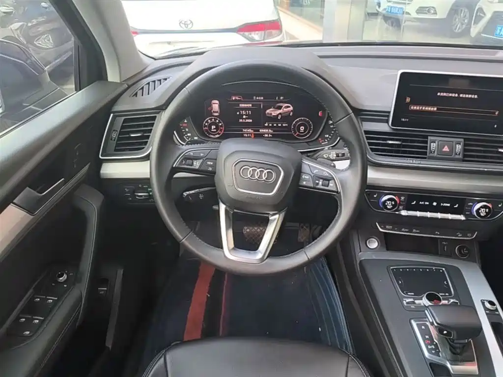 AUDI Q5L