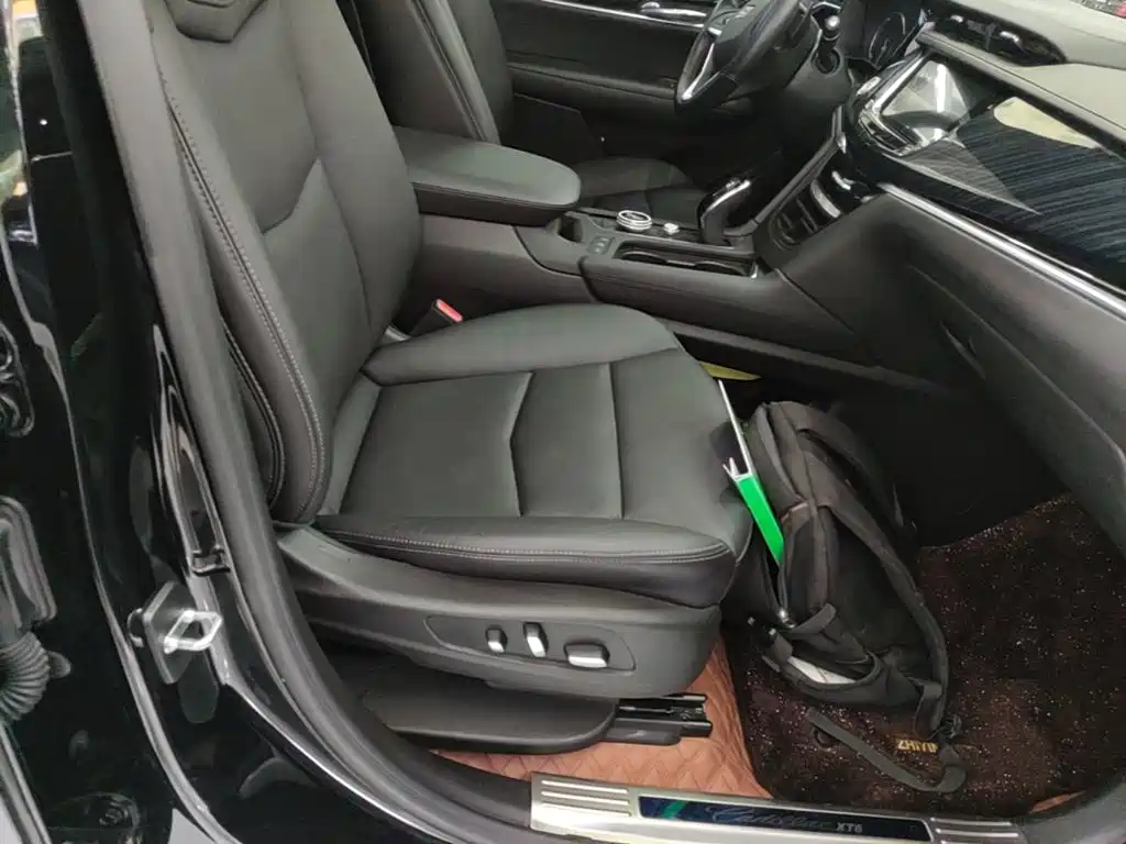 Cadillac XT6 2023 2022 2.0T 6-Seater 4WD Luxury Edition