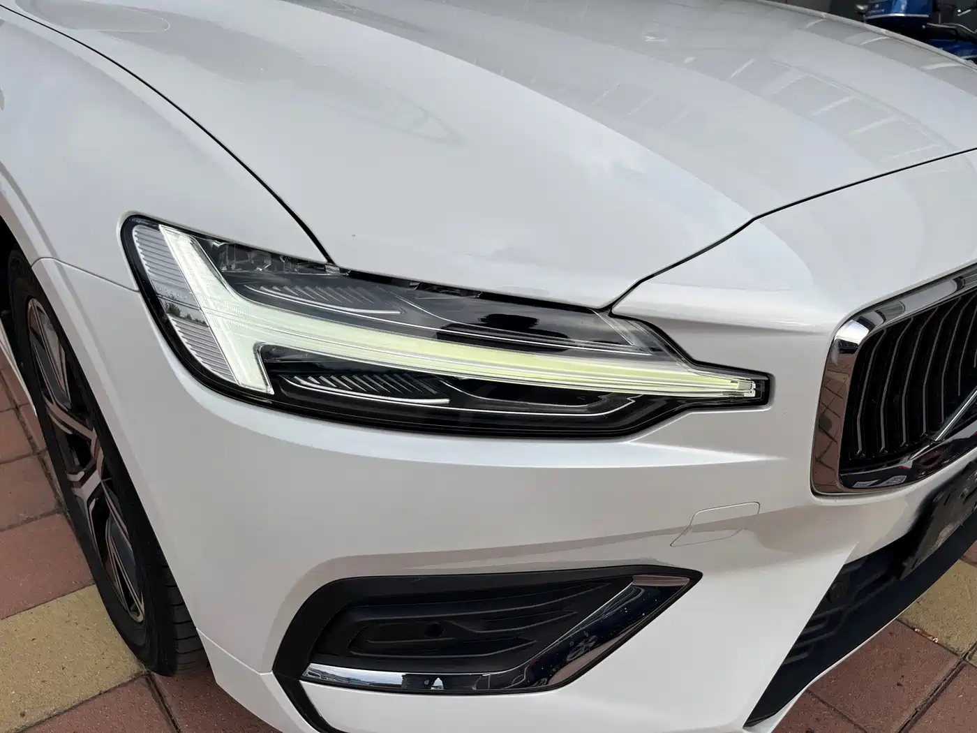 Volvo S60 2023 2023 B4 Smart Comfort Luxury Edition