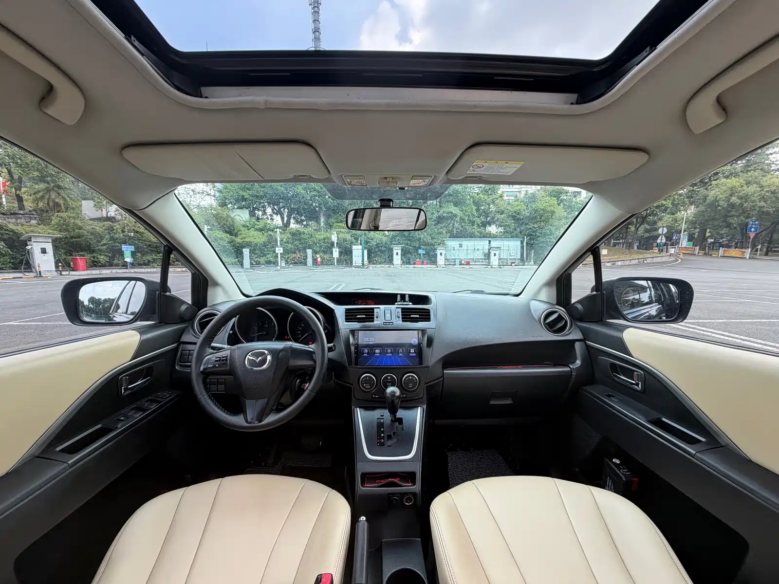 Фото 16 - Mazda Mazda5