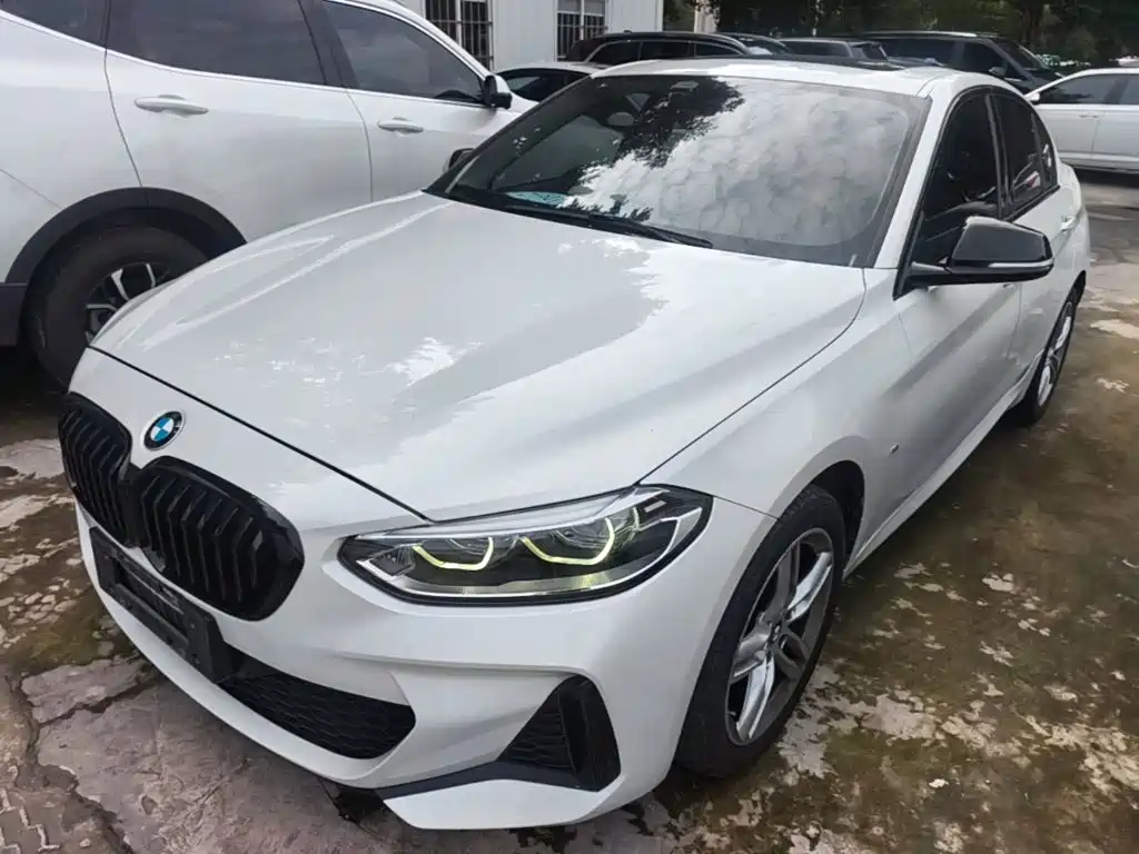 BMW 1 Series 2021 120i M Sport Shadow Edition
