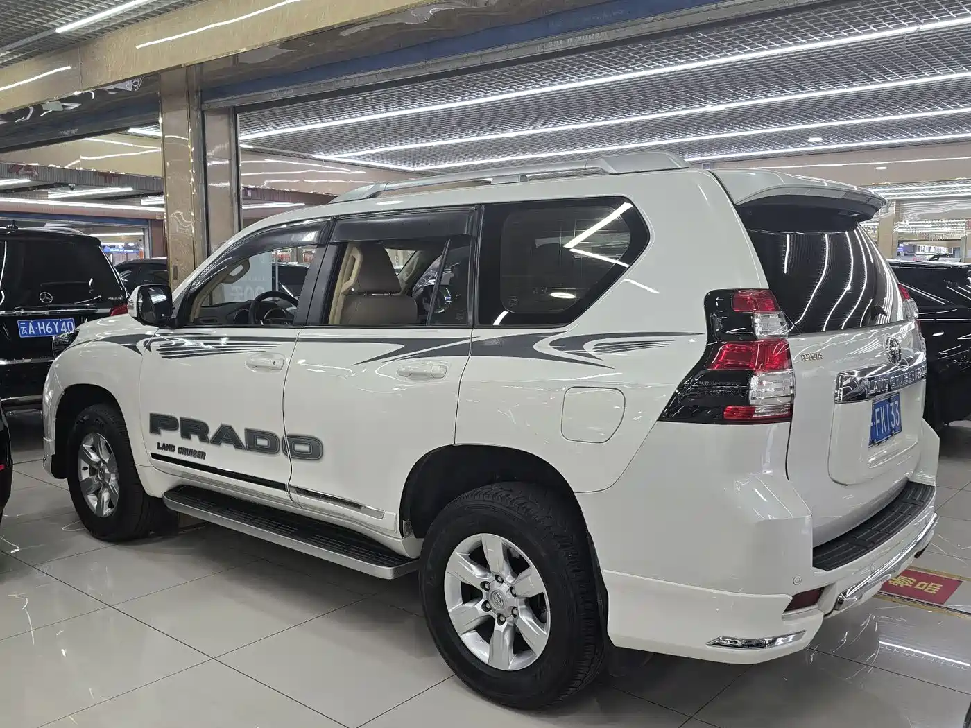 Toyota Prado (Import) фото 13