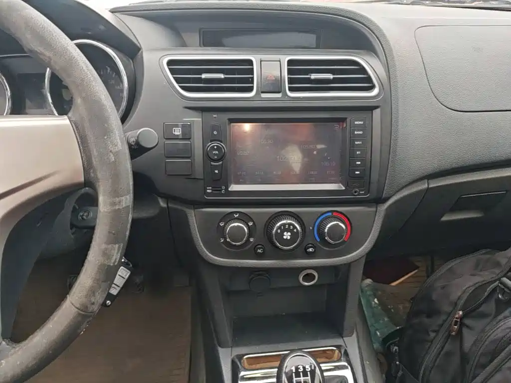 BAIC Huansu S2 2015 2015 1.5L Manual Luxury China IV