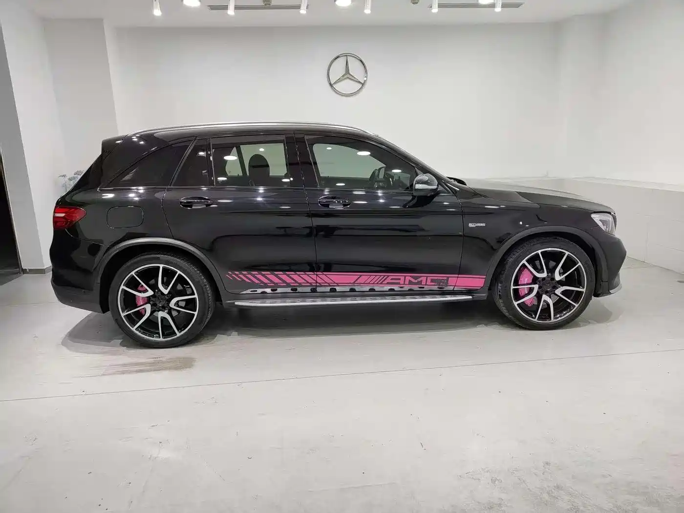 Mercedes-Benz GLC AMG 2017 AMG GLC 43 4MATIC фото 3