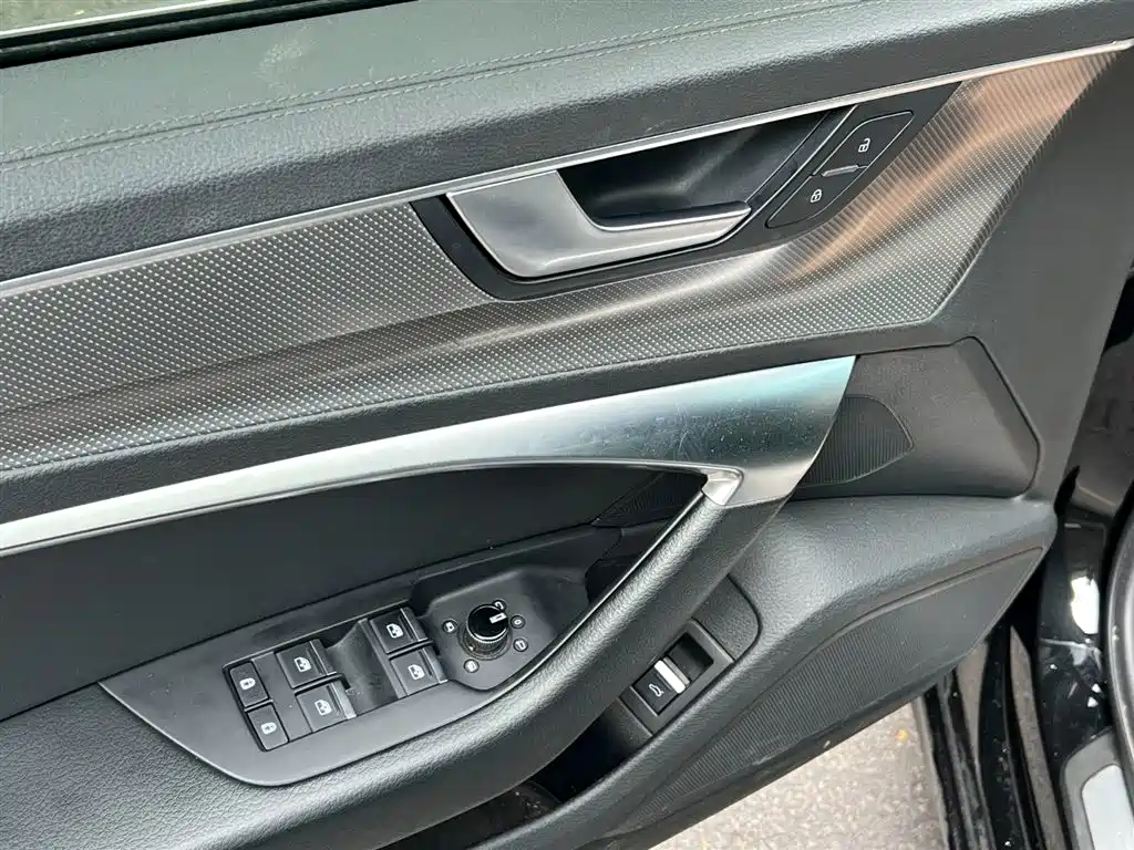 Audi A6L 2022 40 TFSI Luxury Dynamic фото 5