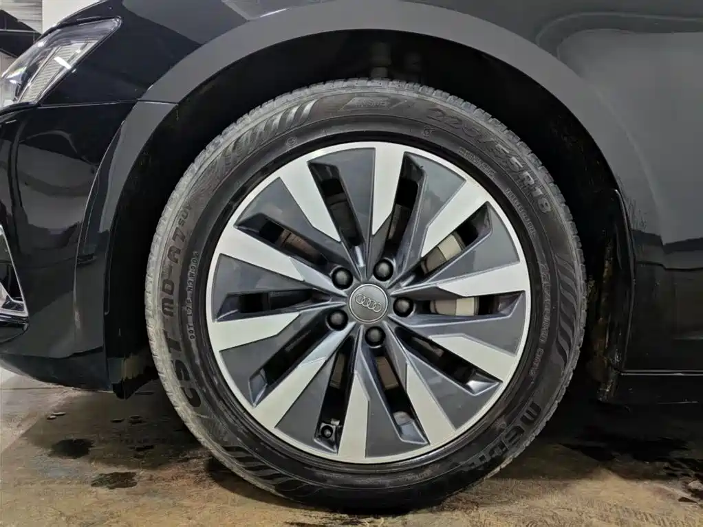 Audi A6L 2020 45 TFSI Premium Elegance фото 15
