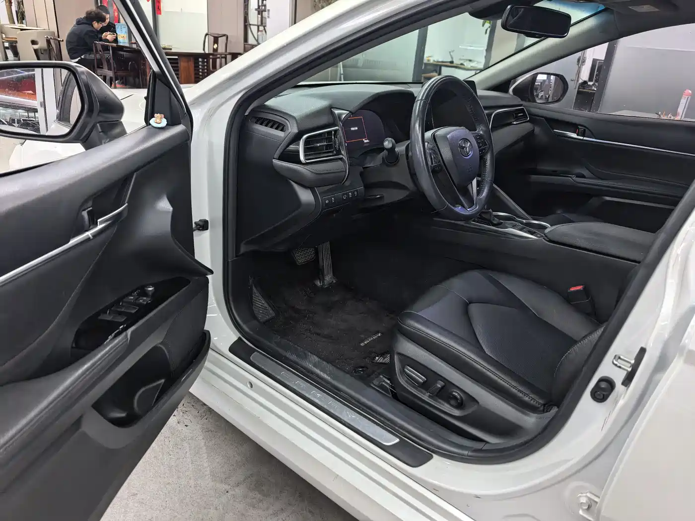 Toyota Camry 2021 2.5G Luxury Edition фото 4