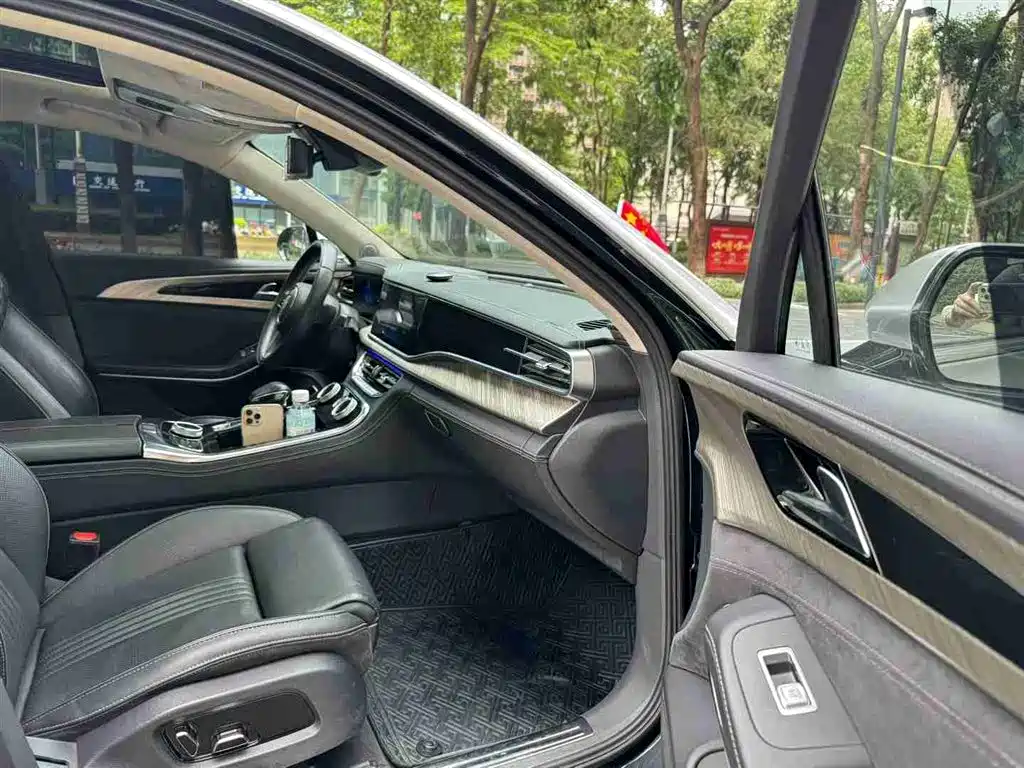 Hongqi H9 2020 3.0T Smart Connect Flagship 4-Seater фото 8