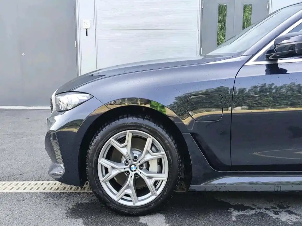 BMW i3 2025 2025 eDrive 35 L