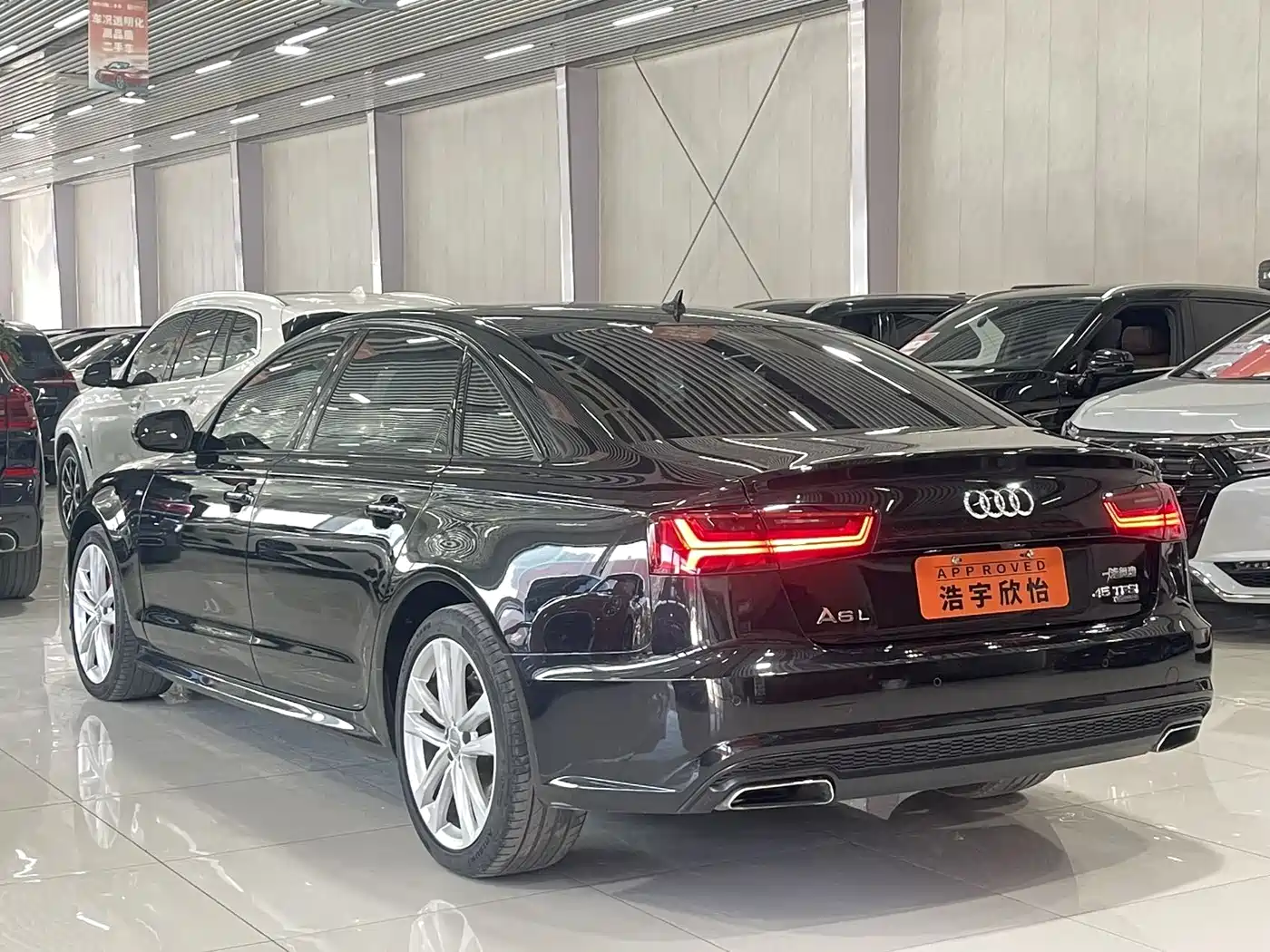 Audi A6L 2018 30th Anniversary 45 TFSI quattro Luxury фото 4