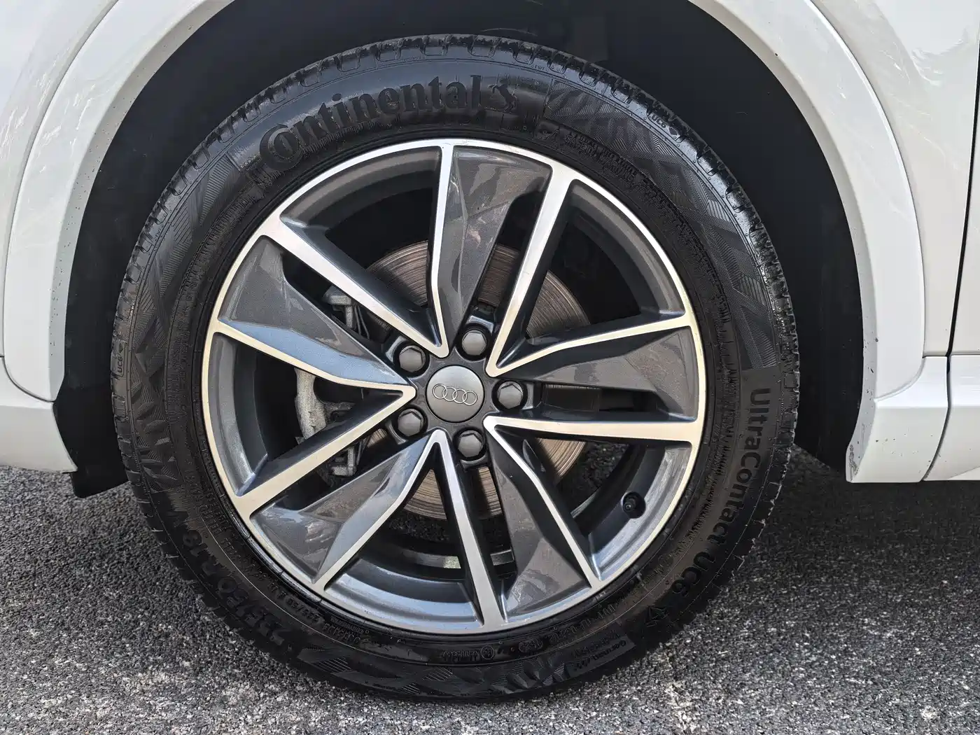 Audi Q3 2018 30th Anniversary Edition 35 TFSI Sport фото 14