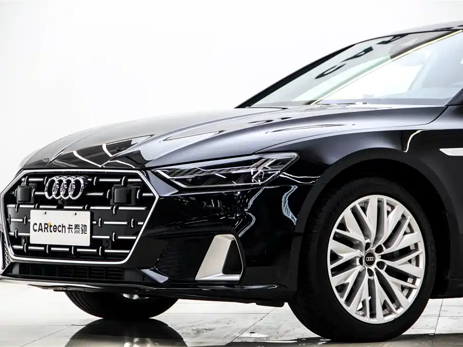 Audi A7L 2024 45TFSI S-line Dream Edition Crystal Package фото 9