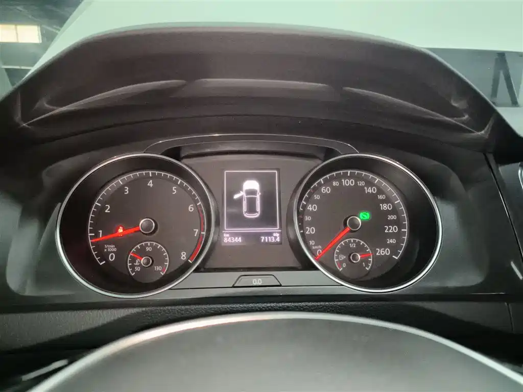 Volkswagen Golf 2018 230TSI Automatic Comfort фото 12