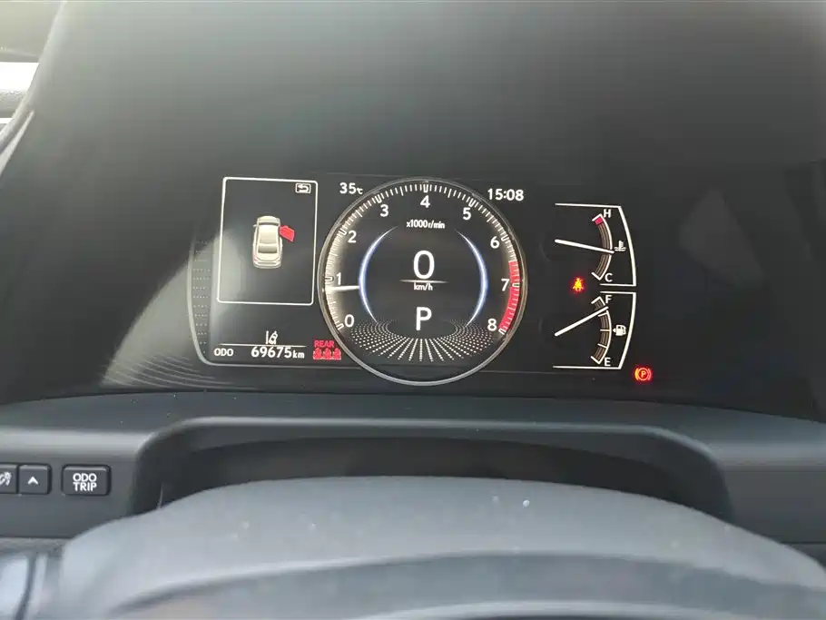 Lexus ES 2022 200 Excellence Edition фото 14