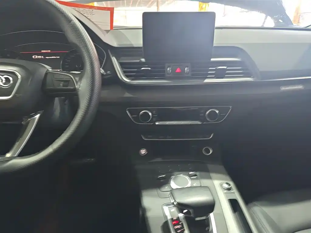Audi Q5L 2018 40 TFSI Premium Progressive China VI фото 10