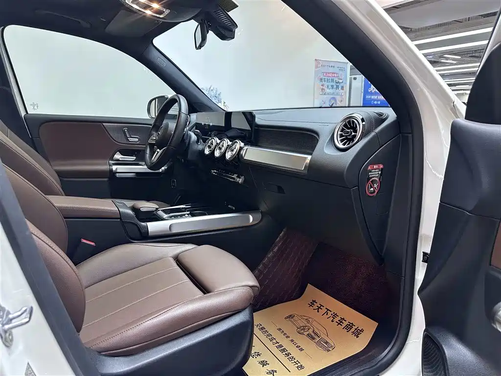 Mercedes-Benz GLB 2022 Facelift GLB 200 Fashion Style фото 6