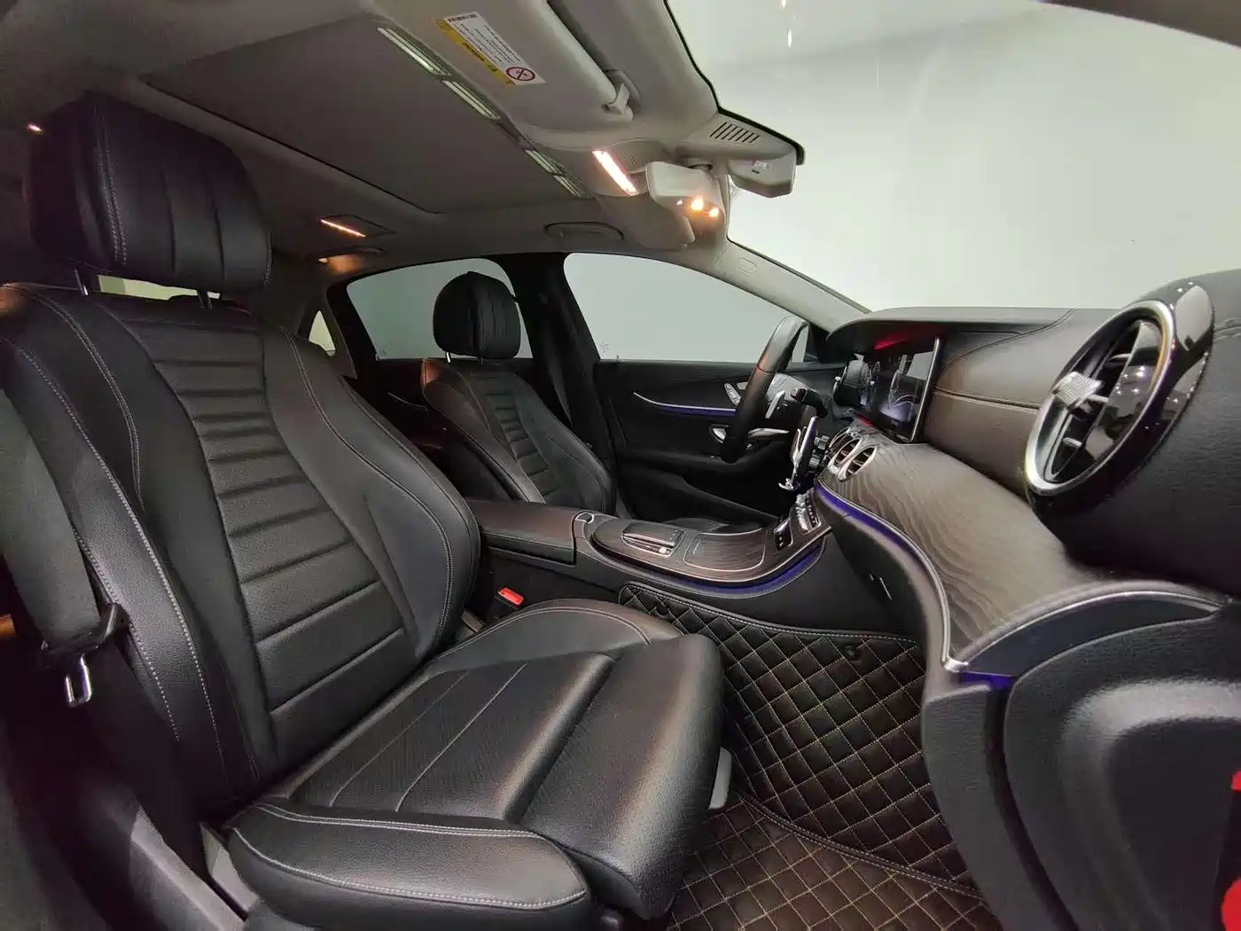 Mercedes-Benz E-Class 2019 E 260 L Sport фото 14