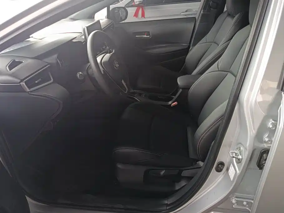 Photo 9 - Toyota Levin