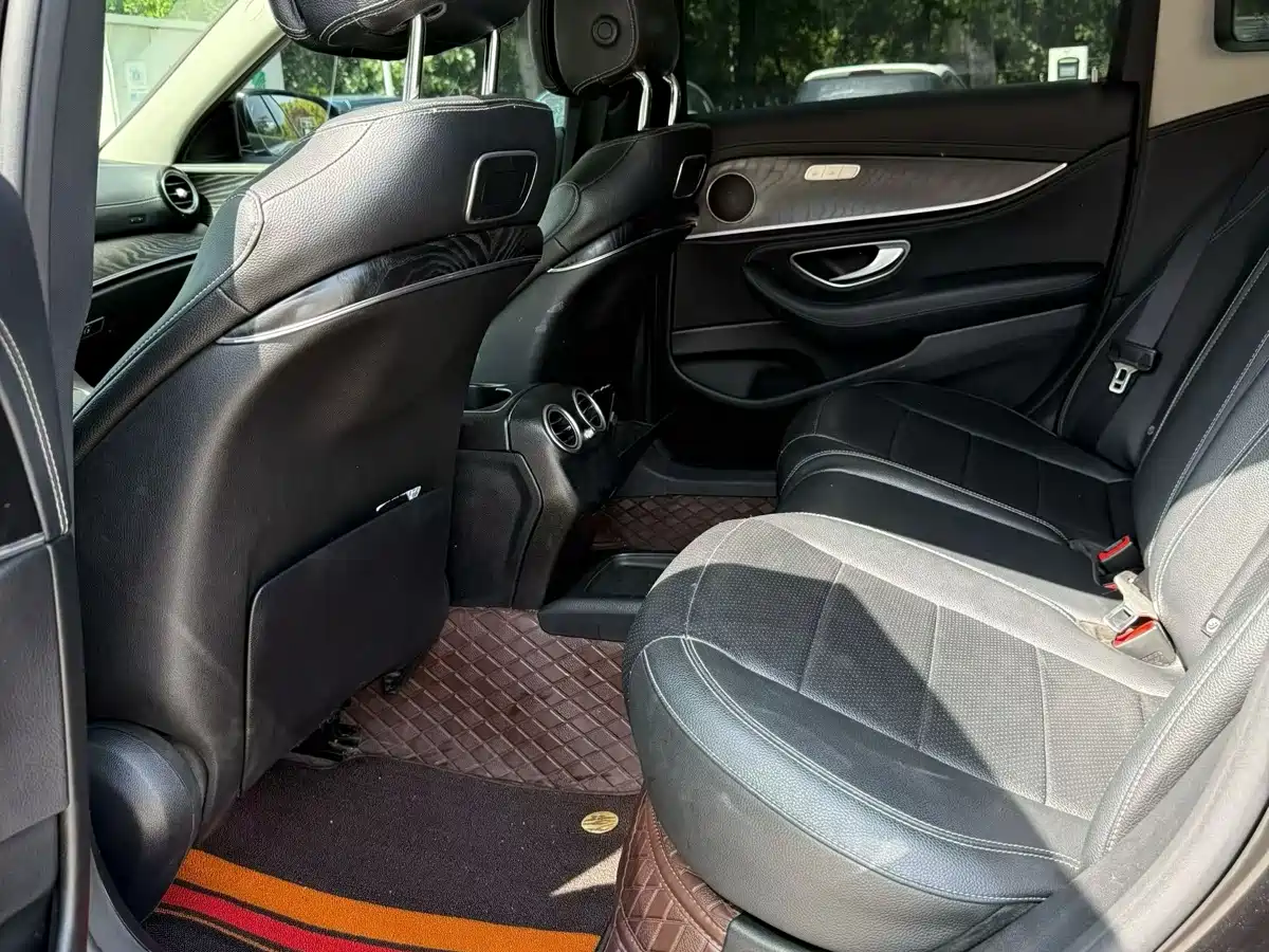 Mercedes-Benz E-Class 2018 E 200 L фото 4