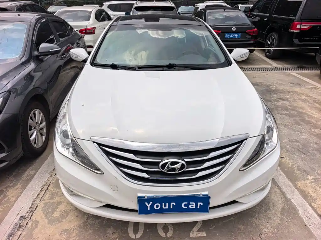 Hyundai Sonata 2014 2013 2.0L Automatic Luxury Edition
